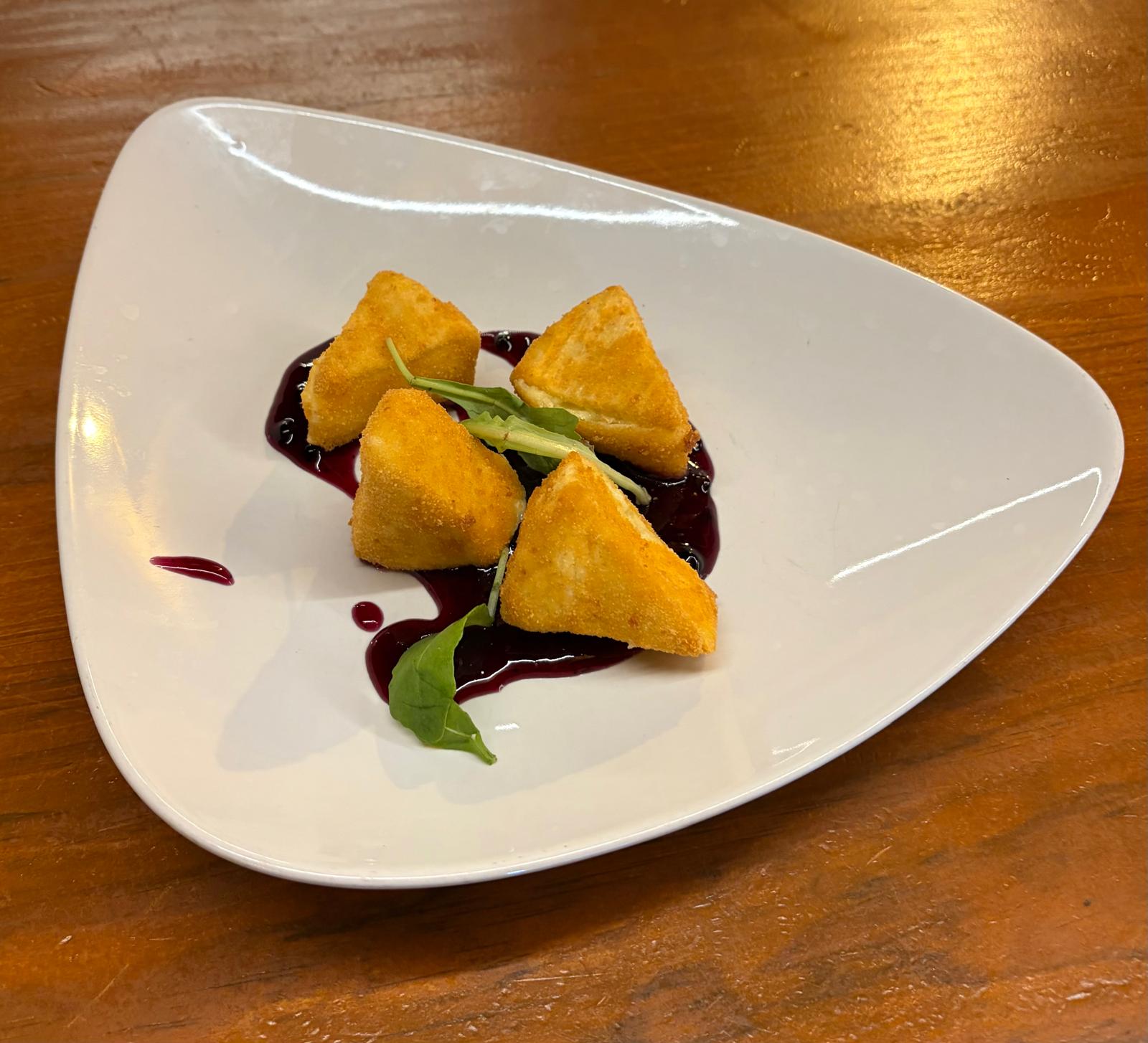 QUESO CAMENBERT FRITO en Matalafer